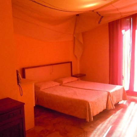 Cadoro Hotel Venice Phòng bức ảnh