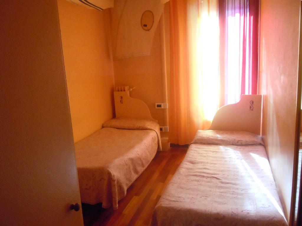 Cadoro Hotel Venice Phòng bức ảnh